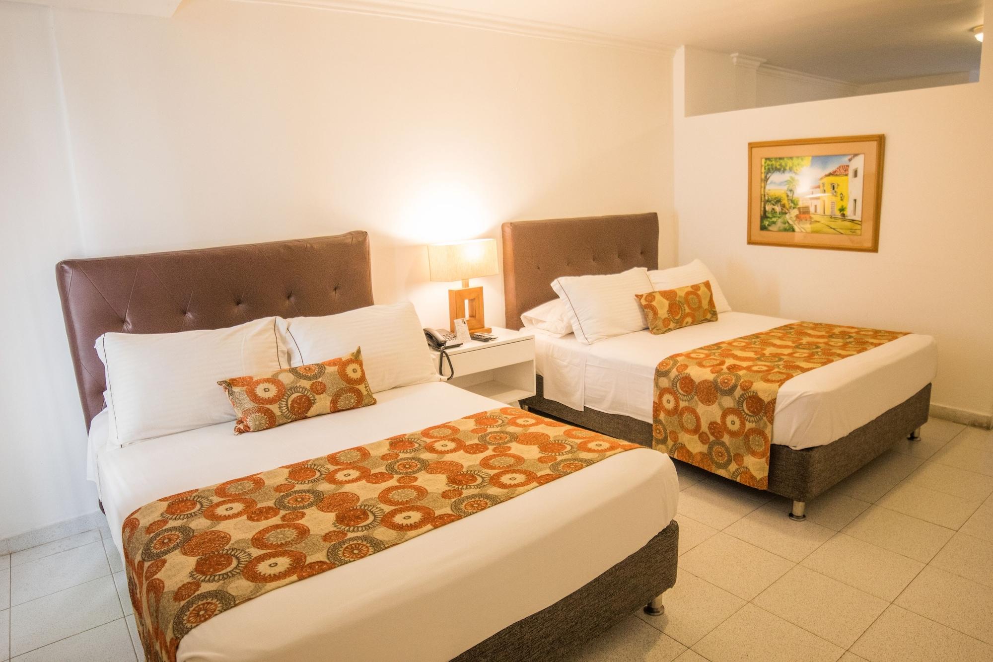 Hotel Playa Club Cartagena Екстериор снимка
